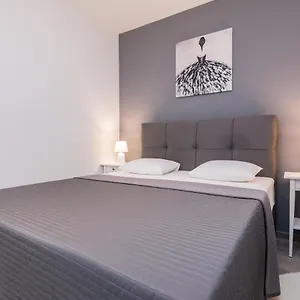  Apartamento Star - Free Private Parking