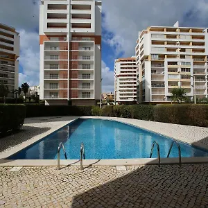 https://chen-1.hotelaalgarve.com