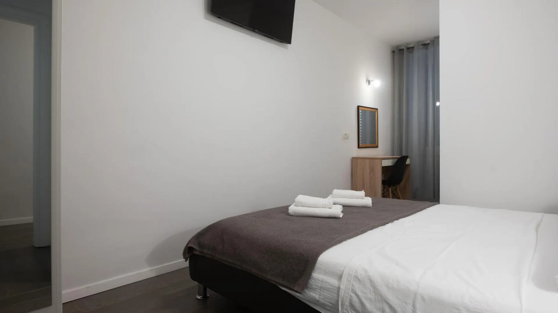 Pyrotima Apartments Zadar Croatia